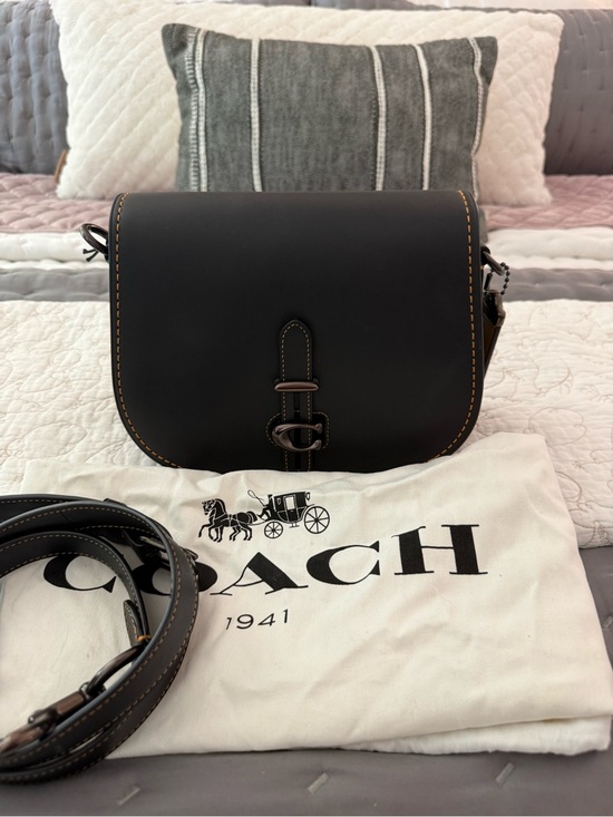 Coach Handbags - NWT Coach Saddle 23 1941 Black